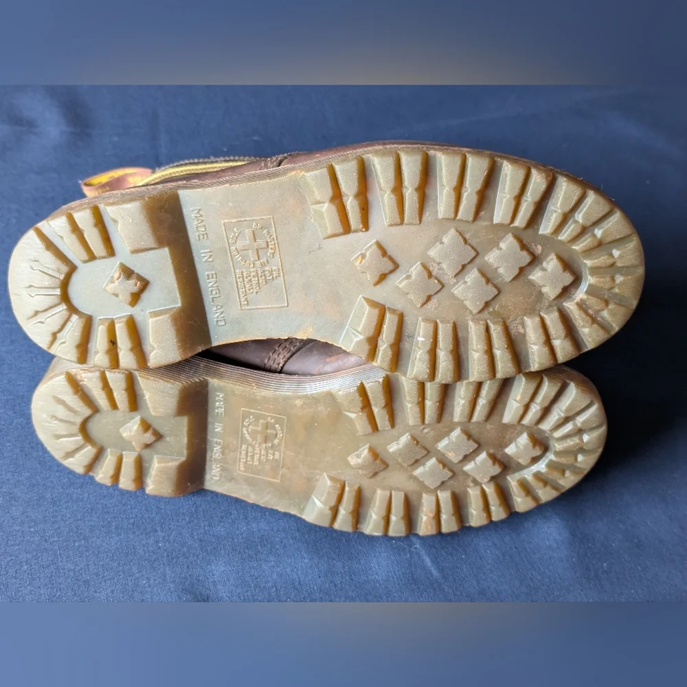 Vintage Dr. Martens 1460 "The Original" Men's Brown Leather Boots SZ. 10 - Picture 6 of 9